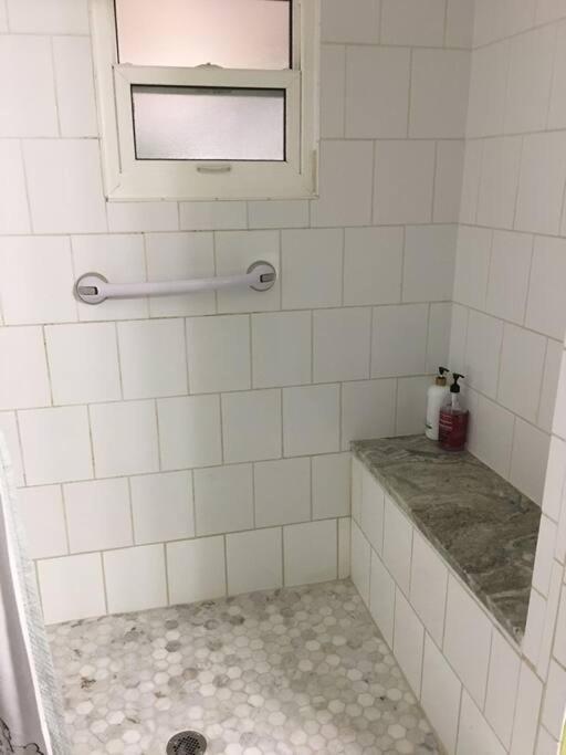 One Bed Suite Near Beaches And Downtown Sarasota Bagian luar foto