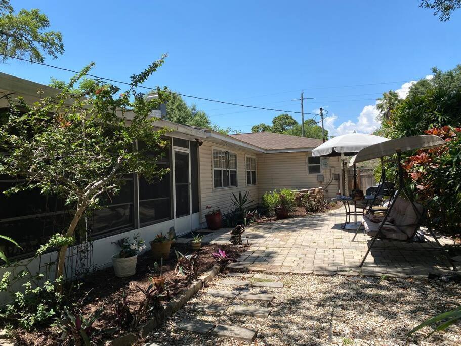 One Bed Suite Near Beaches And Downtown Sarasota Bagian luar foto