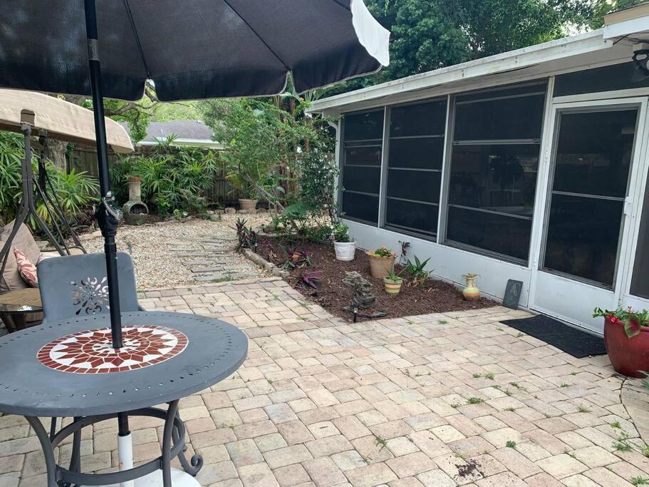 One Bed Suite Near Beaches And Downtown Sarasota Bagian luar foto